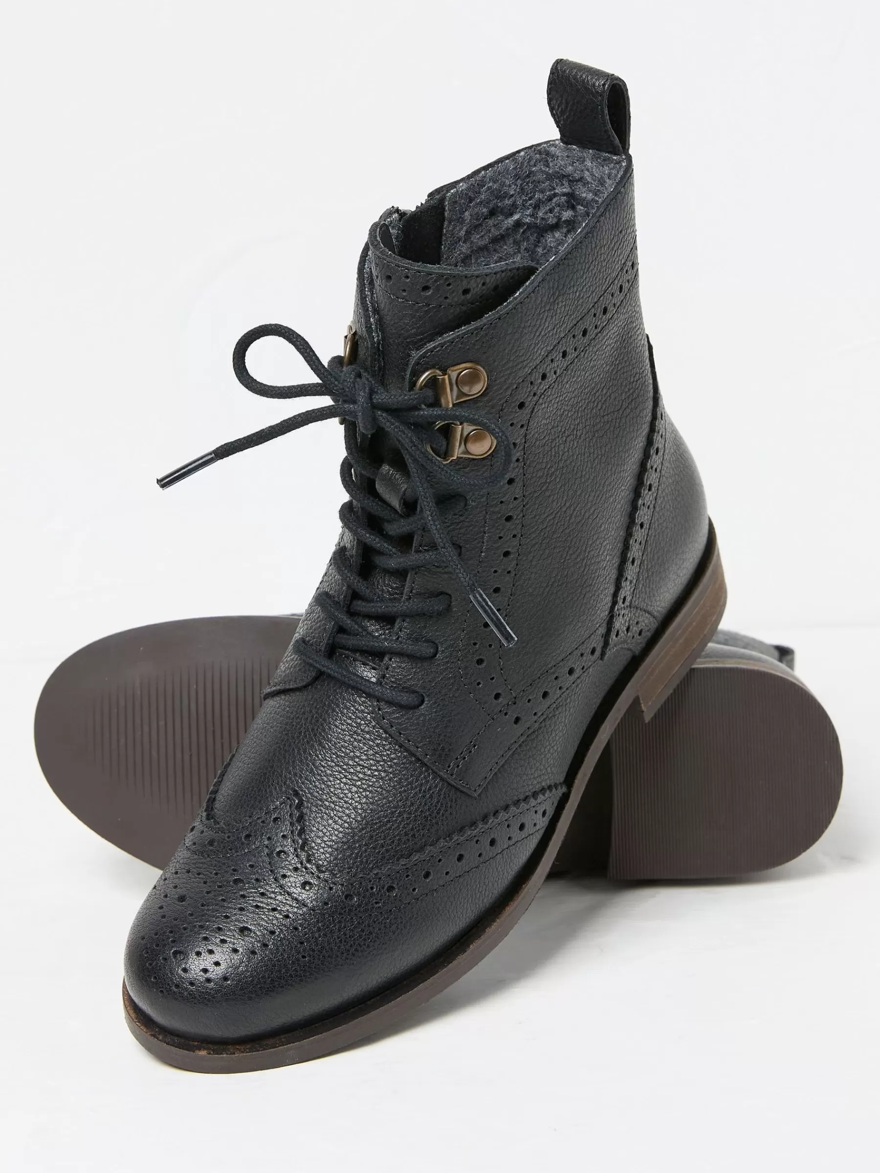 Anwen Brogue Ankle Boots*FatFace Fashion