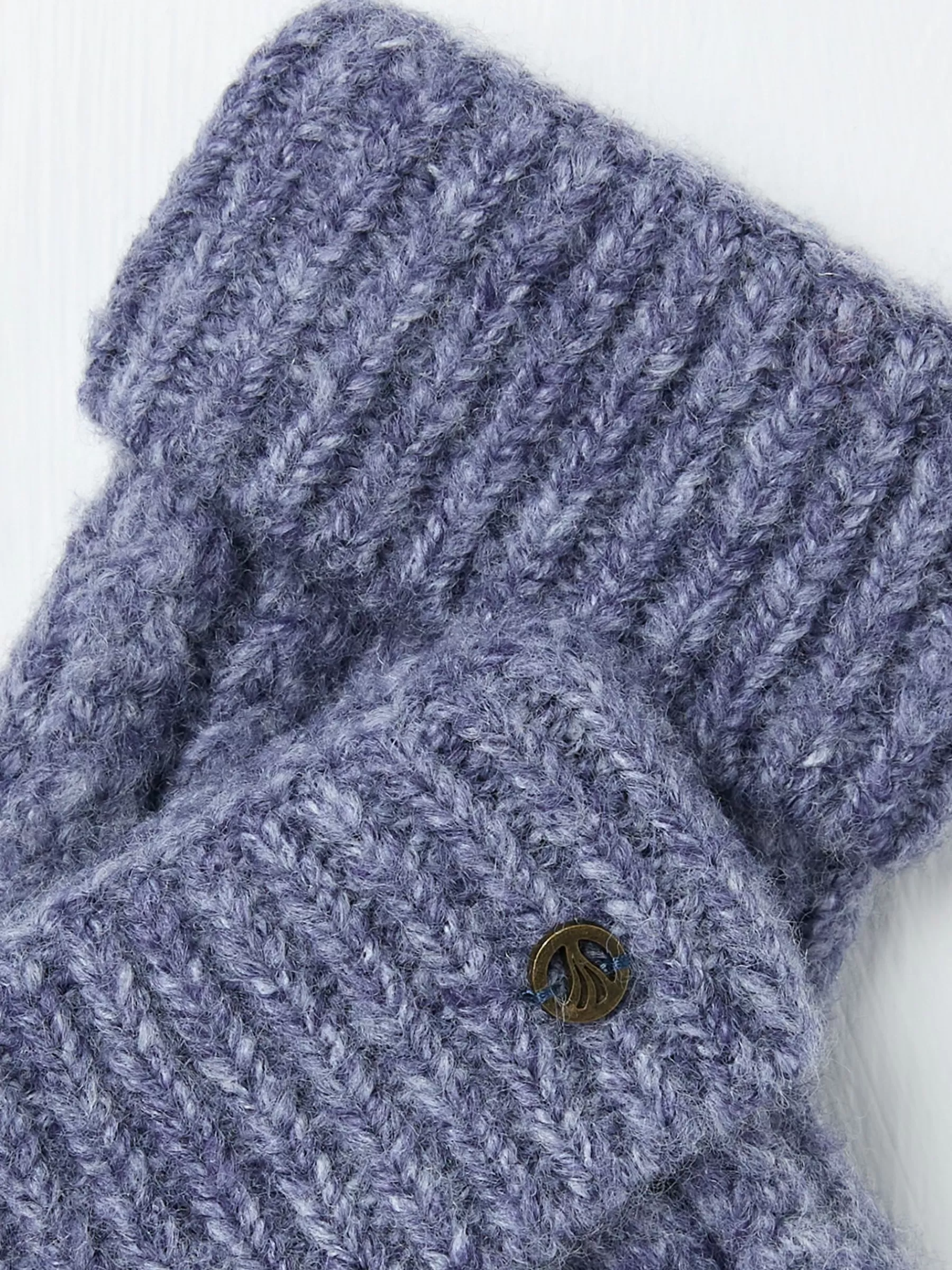 Cable Knit Gloves*FatFace Online