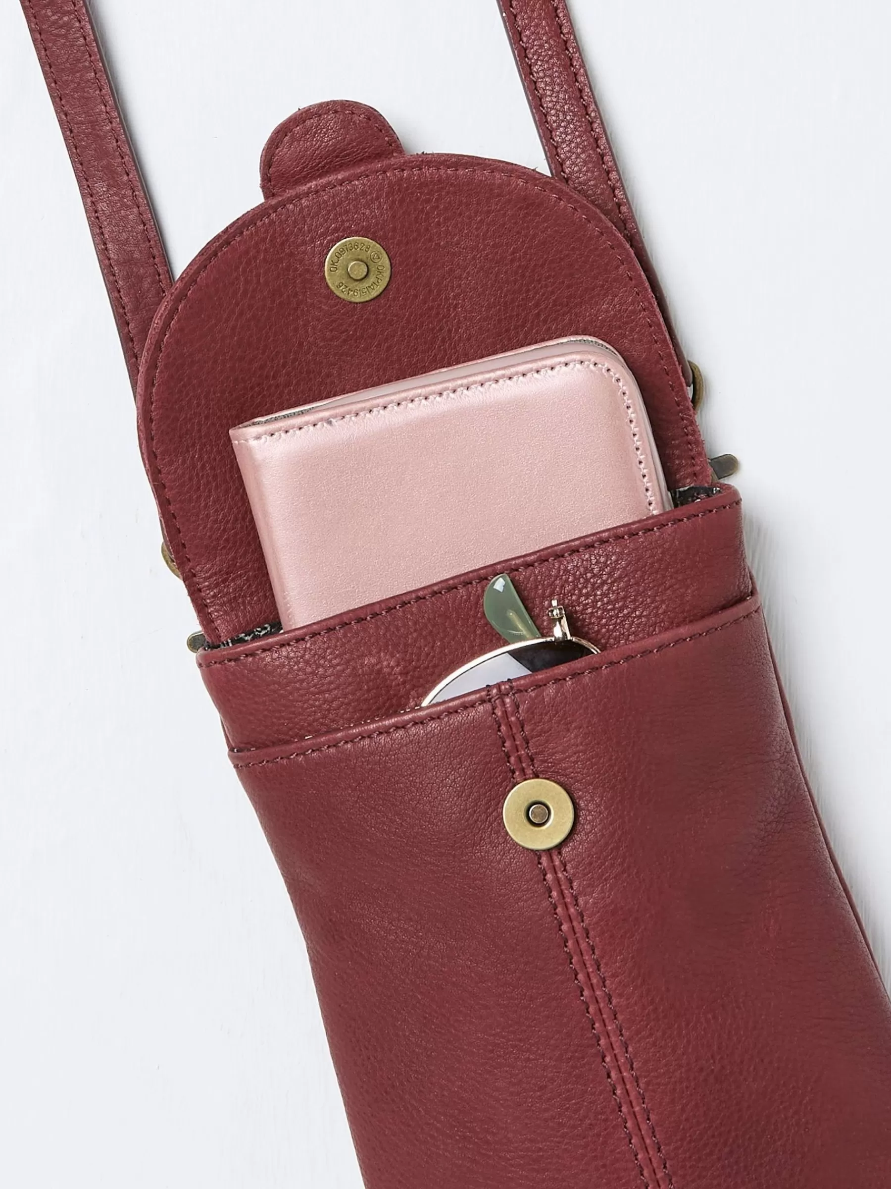 Clara Phone Bag*FatFace Shop