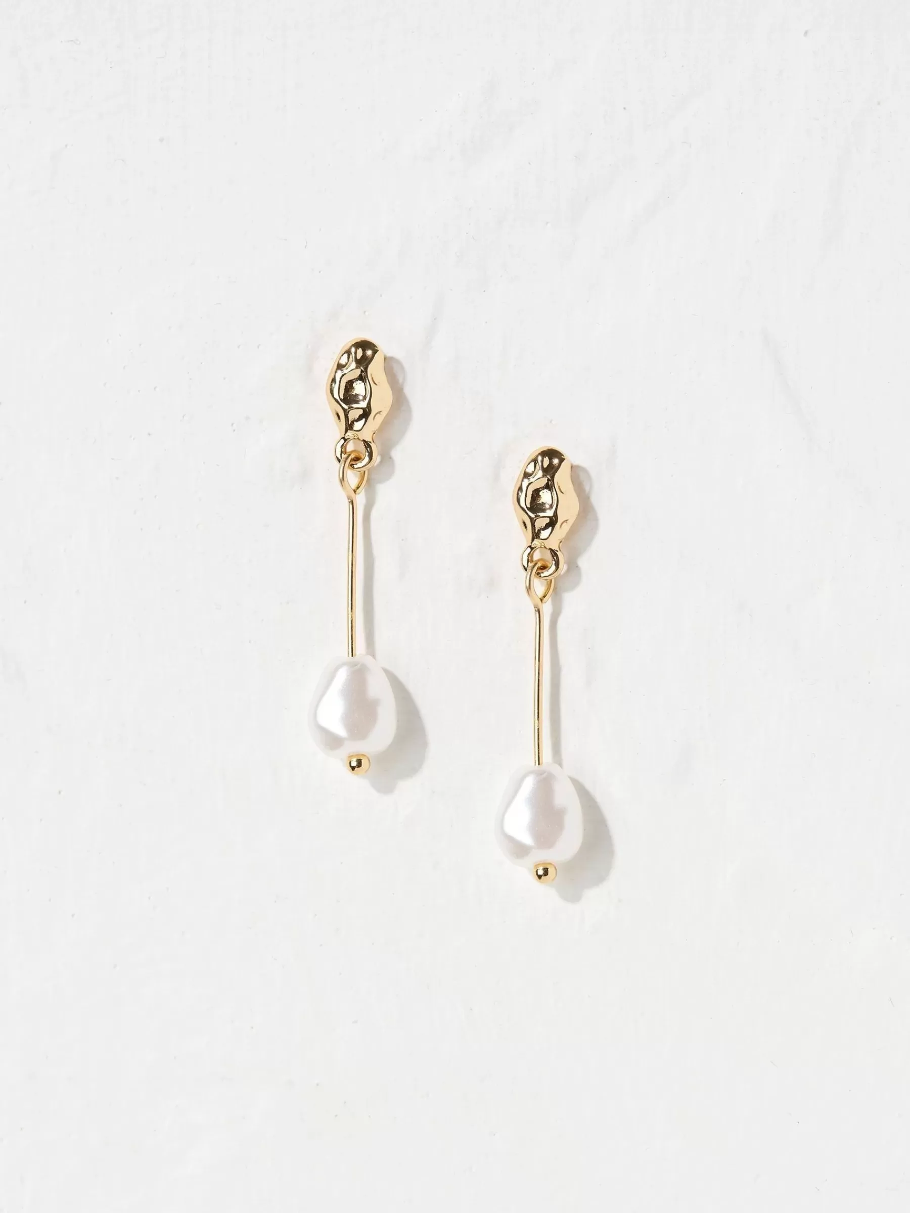 Tone Hammered Pearl Earrings*FatFace Outlet