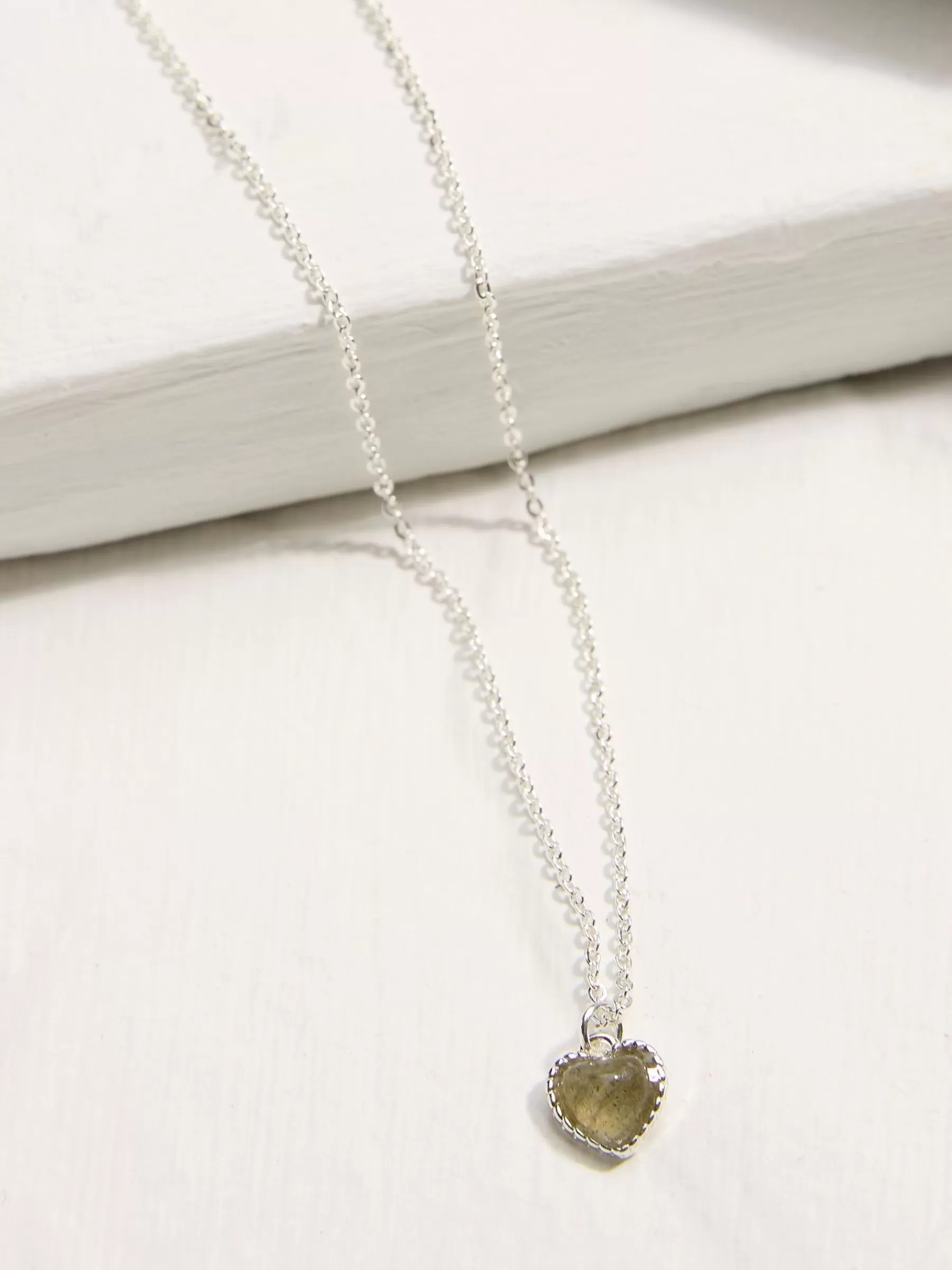 Tone Heart Stone Necklace*FatFace Outlet